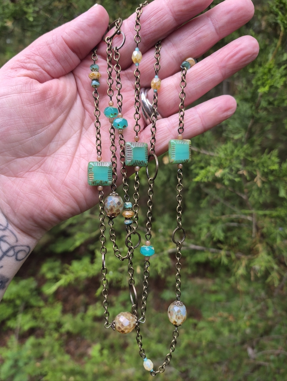 Artisan Uranium Chrysoprase Color Czech Glass Picasso Finish Beads Necklace 45" - Picture 4 of 5